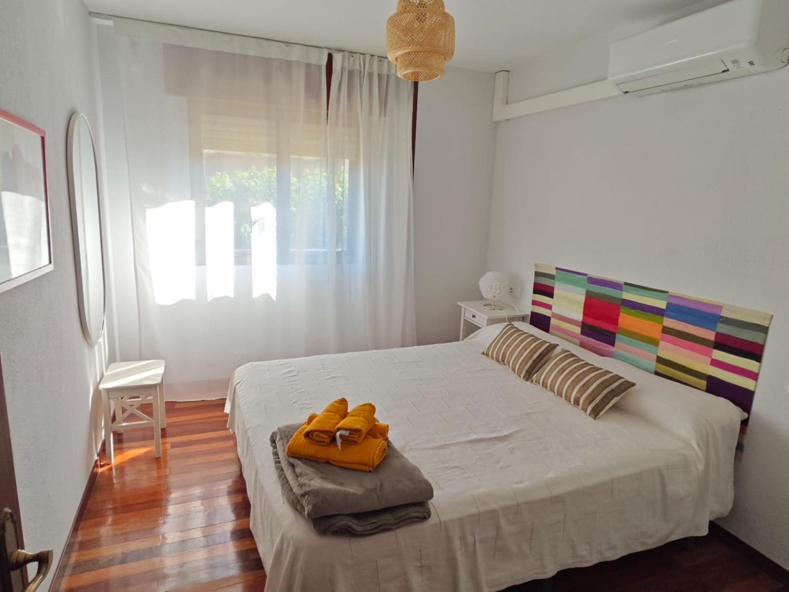 La Botica Del Monasterio Apartment Sahagun Ngoại thất bức ảnh